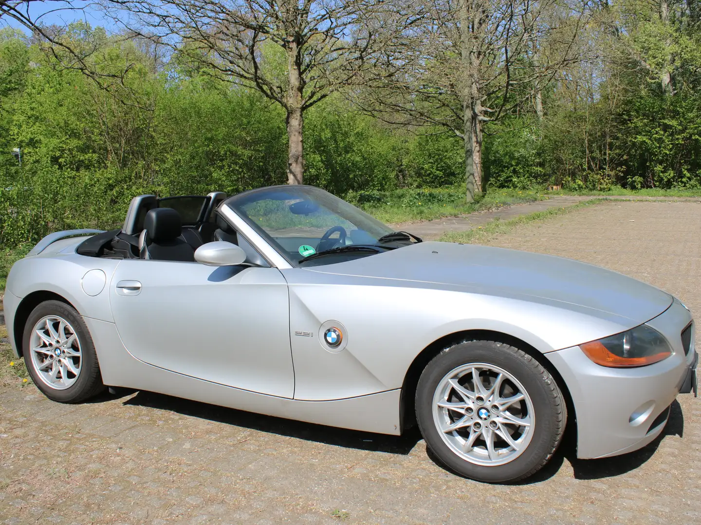 BMW Z4 Z4 Roadster roadster 2.2i Silber - 1