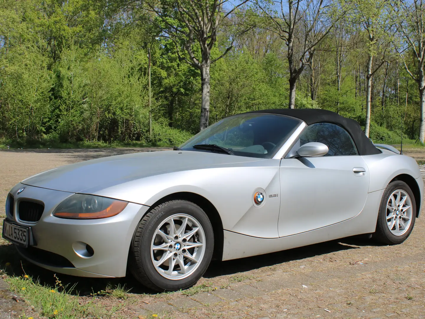 BMW Z4 Z4 Roadster roadster 2.2i Silber - 2