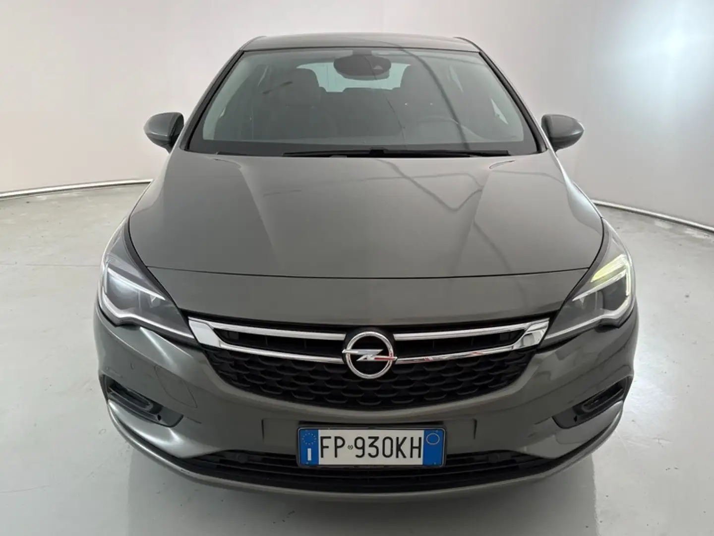 Opel Astra 5 Porte 1.4 Turbo ecoM Innovation Grigio - 2