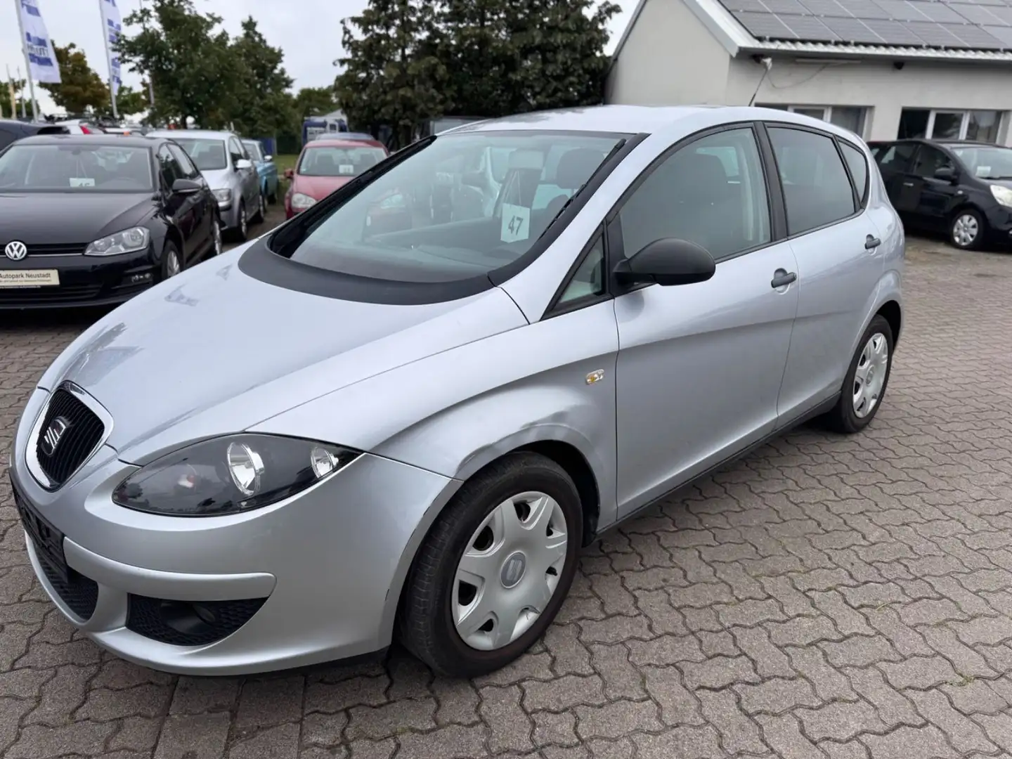 SEAT Altea Reference Silber - 2