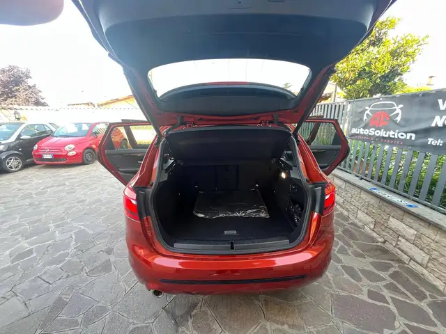 BMW 2 Series view 11