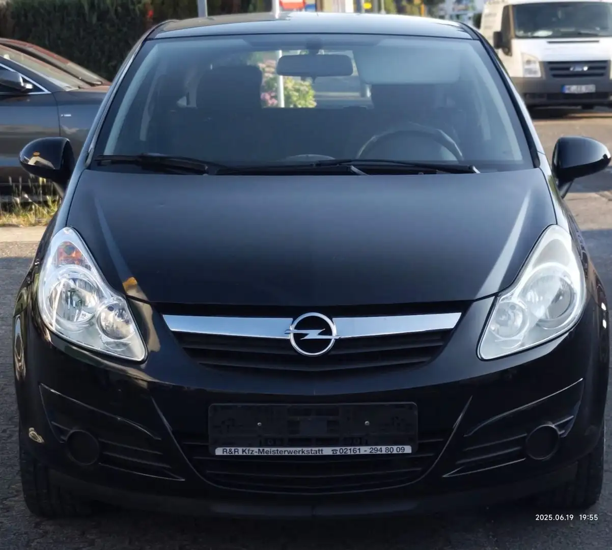 Opel Corsa D Edition / kopfdichtung Defekt Schwarz - 2