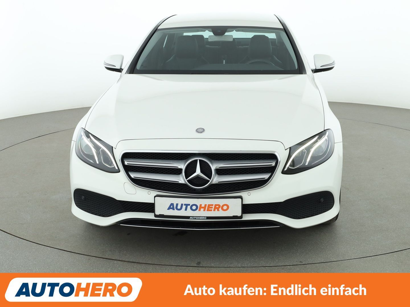 Mercedes-Benz E 200 Aut.*LED*NAVI*TEMPO*CAM*PDC*SHZ*KLIMA*GARANTIE* — photo 9