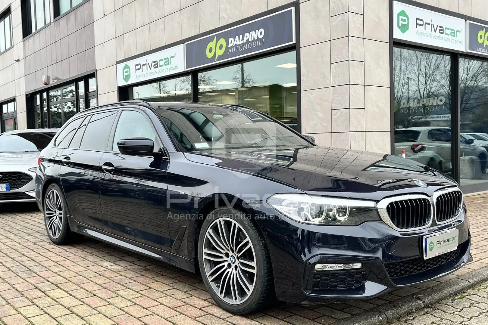 BMW 520 520d xDrive Touring Msport Bleu - 1