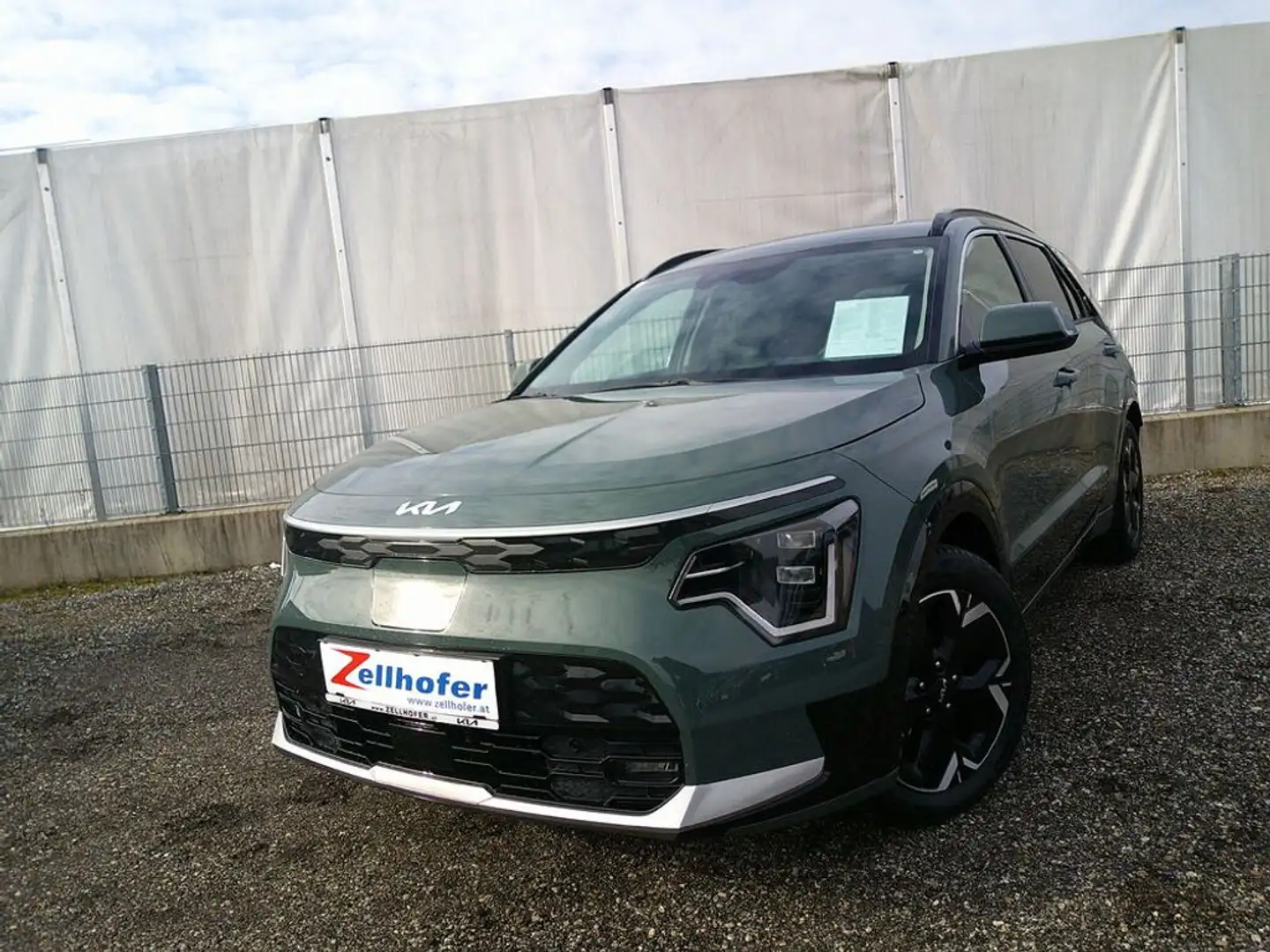 Kia Niro EV Long Range 64kWh Gold Aut. Vert - 2