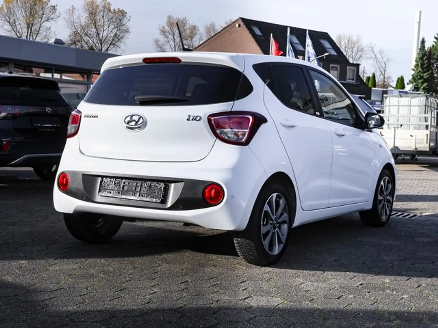 Hyundai i10 YES! Plus Weiß - 2