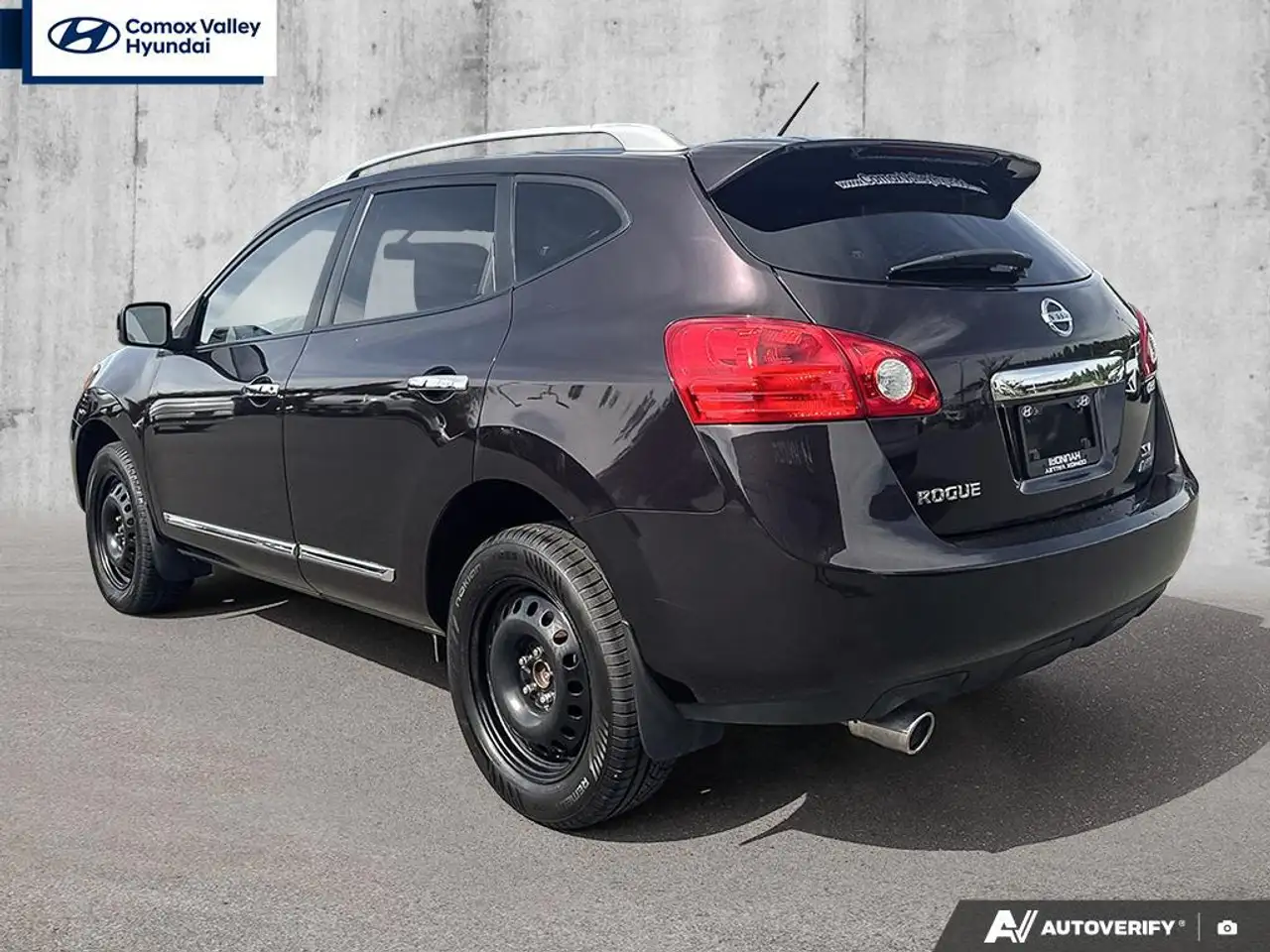 Nissan Rogue снимка Nissan Rogue