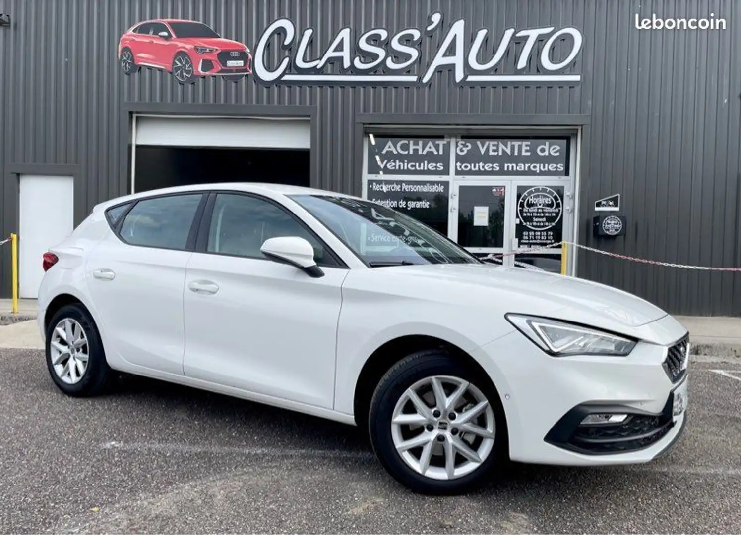 SEAT Leon IV 1.0 tsi 110Cv ÉDITION STYLE BUSINESS BVM-6 TBE Blanc - 1