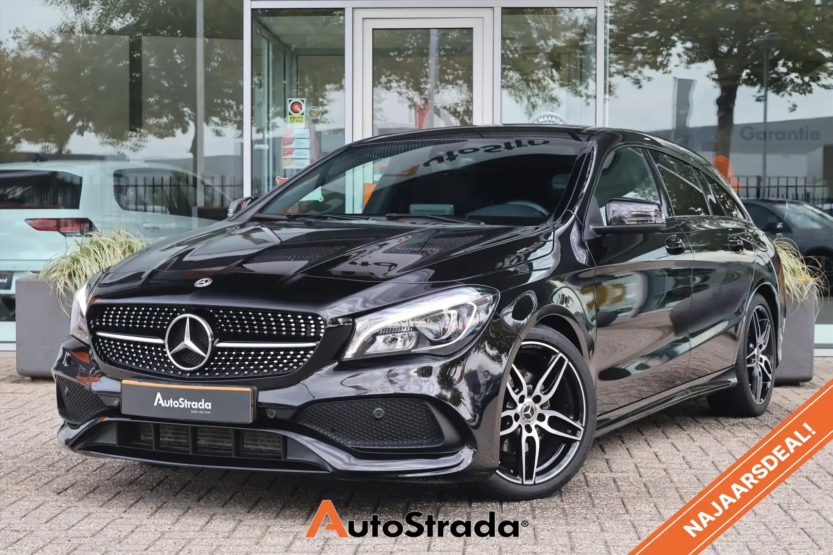 Mercedes-Benz CLA 180 Shooting Brake AMG-LINE I Night Pakket | LED | Nav Noir - 1