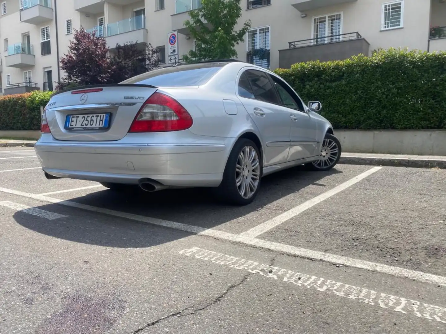 Mercedes-Benz E 280 V6 evo Avantgarde Sport 4matic auto FL - 2