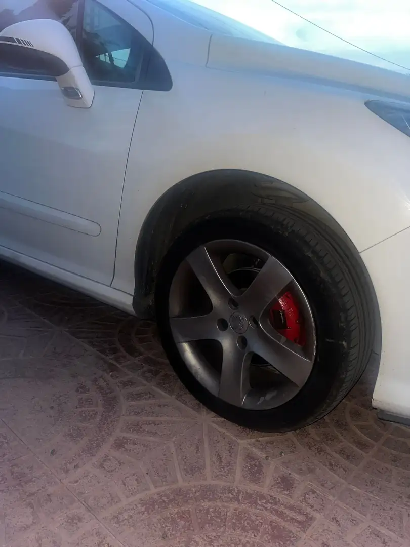 Peugeot 308 308 1.6 VTi Premium Premium Blanco - 2