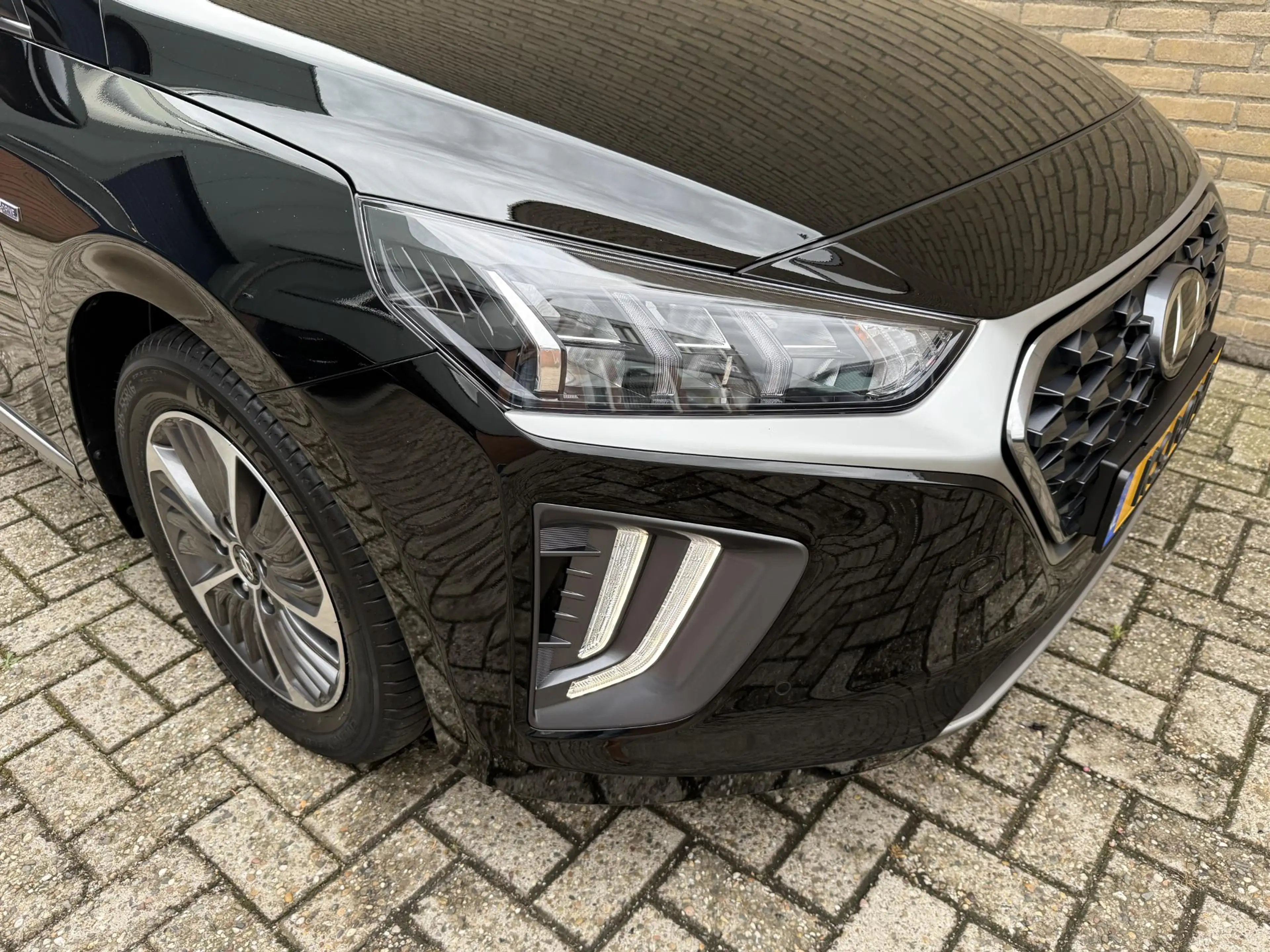 Hyundai IONIQ 1.6 GDi PHEV Premium | Leder | Camera | Navigatie — photo 28