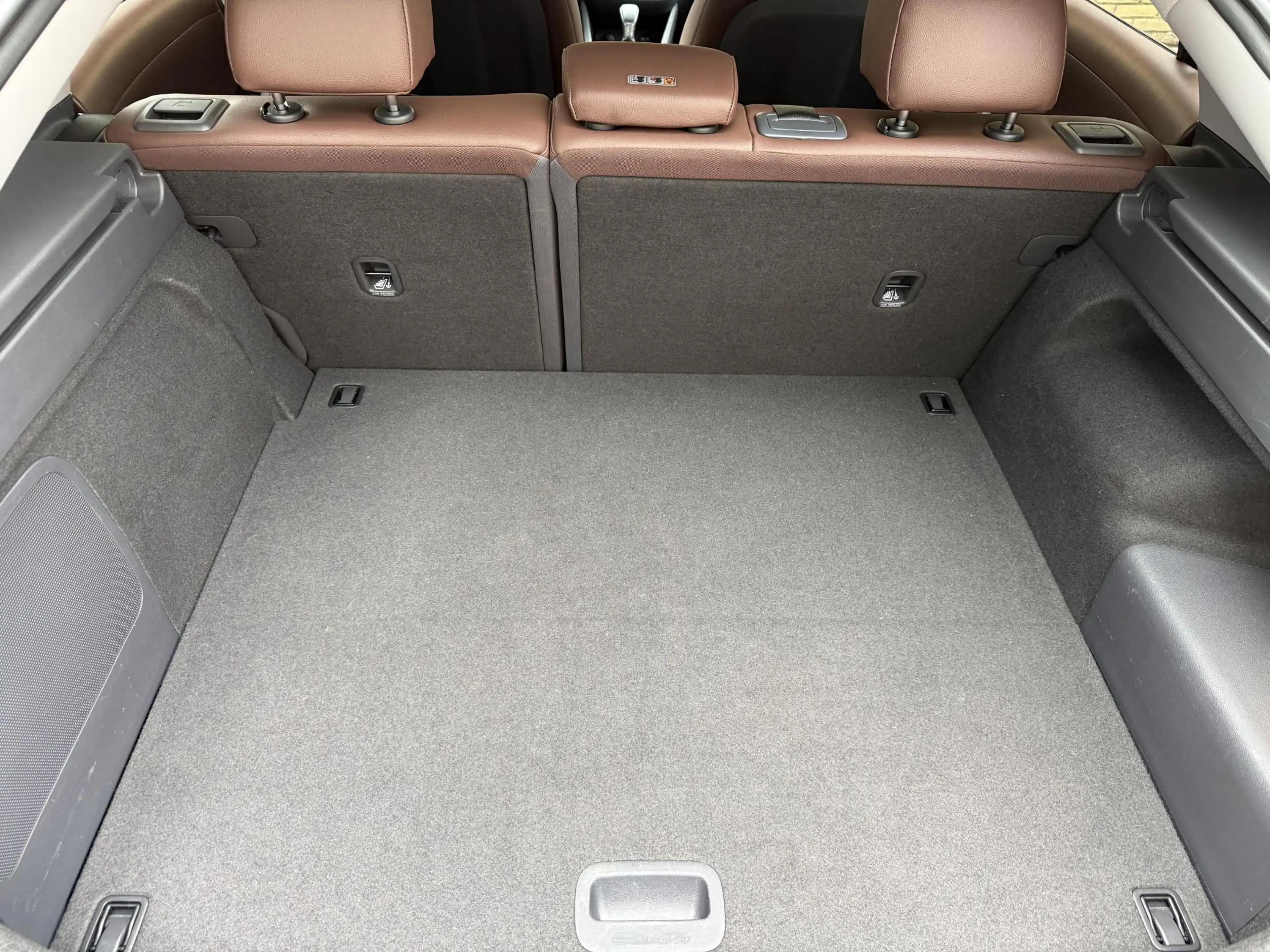 Hyundai IONIQ 1.6 GDi PHEV Premium | Leder | Camera | Navigatie — photo 31