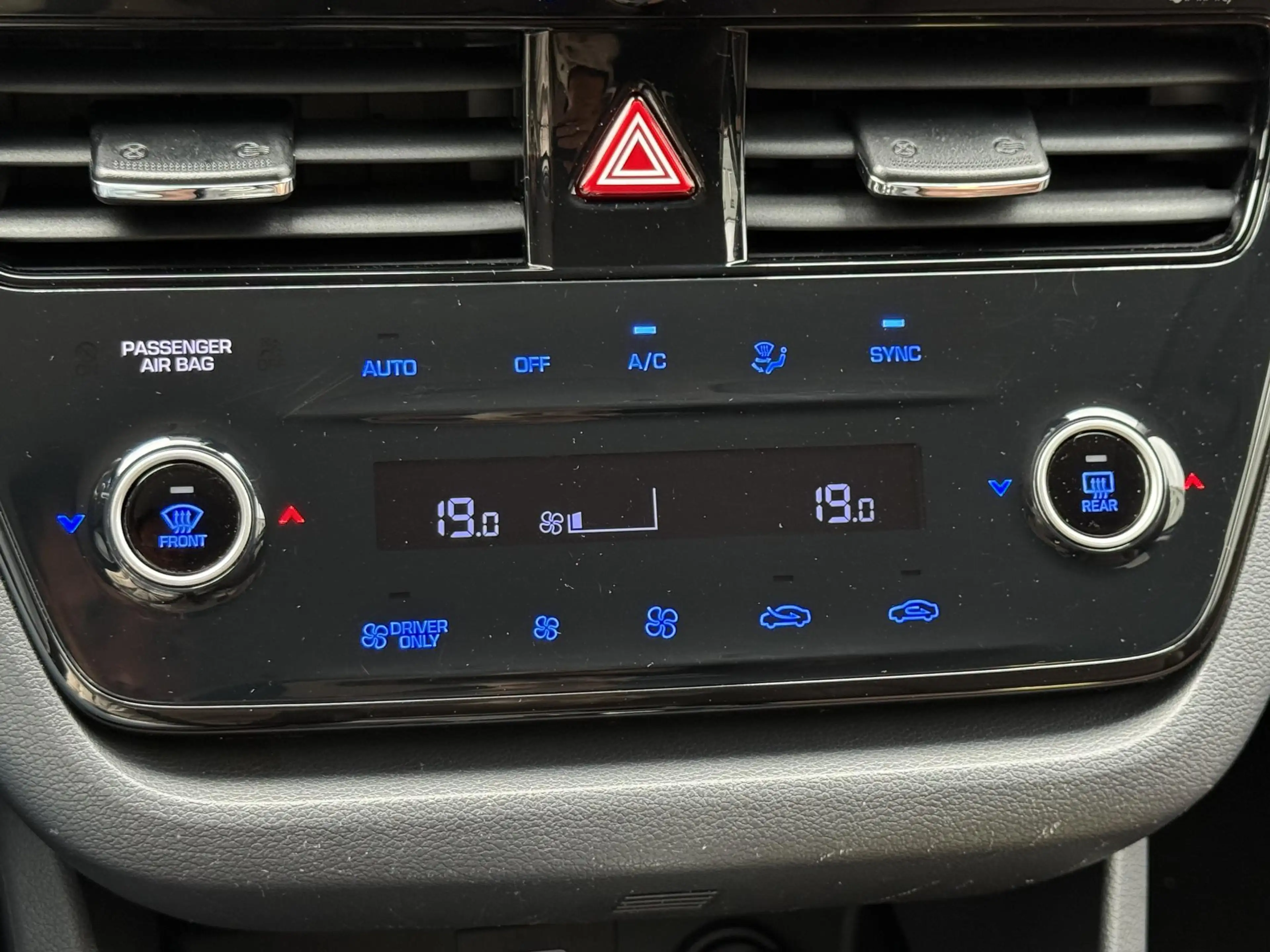 Hyundai IONIQ 1.6 GDi PHEV Premium | Leder | Camera | Navigatie — photo 7