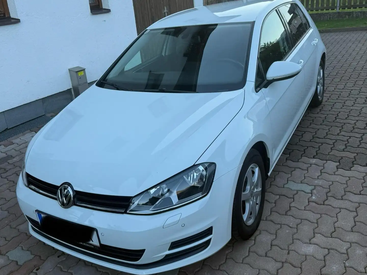 Volkswagen Golf Golf Trendline 1,6 BMT TDI DPF 4Motion Weiß - 1