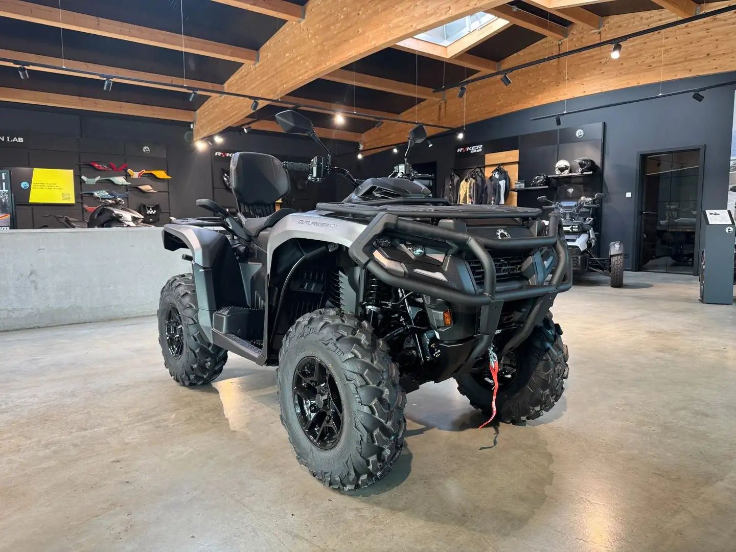 Can-Am Outlander MAX Pro XU T HD7 G3L 2026 Vert - 1