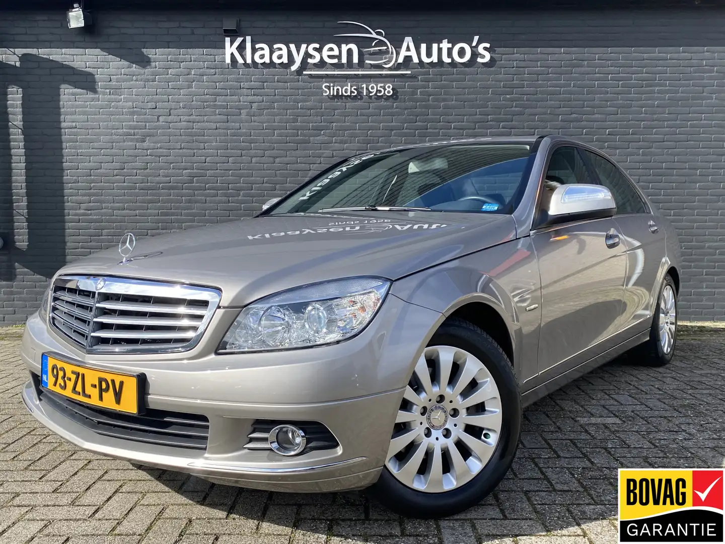 Mercedes-Benz C 180 K. Elegance AUT. | dealer onderhouden | climate co Grau - 1