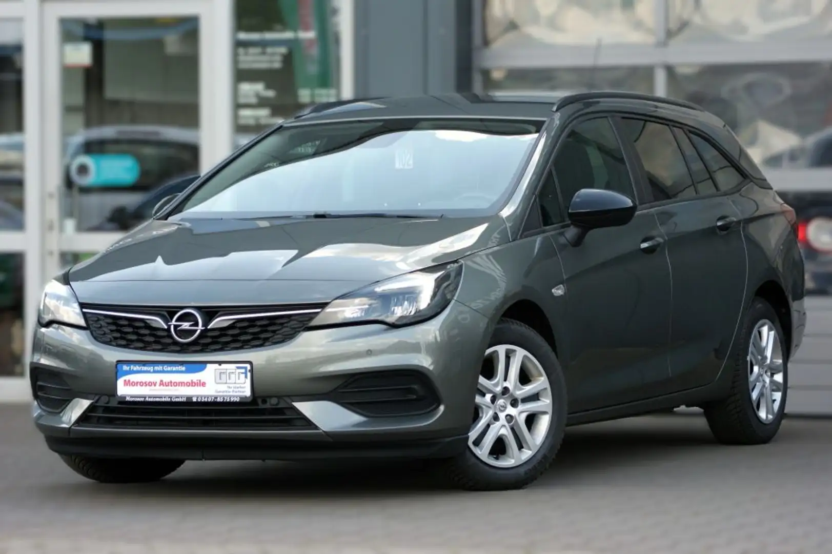 Opel Astra 1.5 D Start/Stop Sports Tourer Automatik Edition Grijs - 1