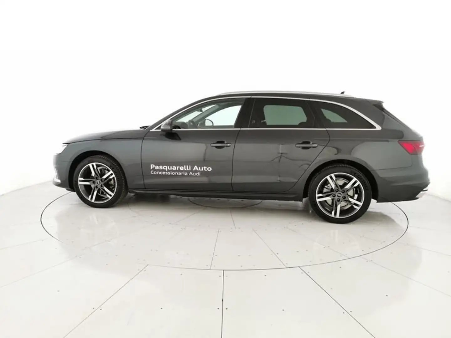 Audi A4 Avant 35 2.0 tdi mhev Business Advanced 163cv s-t Nero - 2