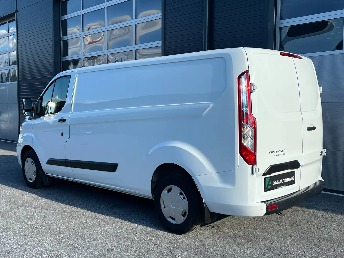 Ford Transit Custom 300 L2 Trend Weiß - 2
