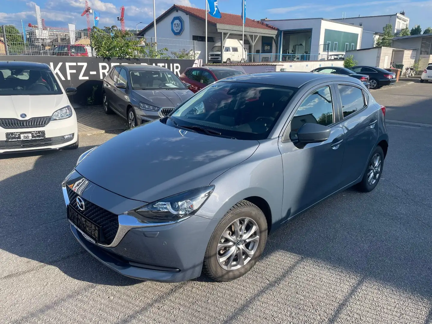 Mazda 2 Lim. Exclusive-Line/Navi/LED/MazdaGarantie Gris - 1