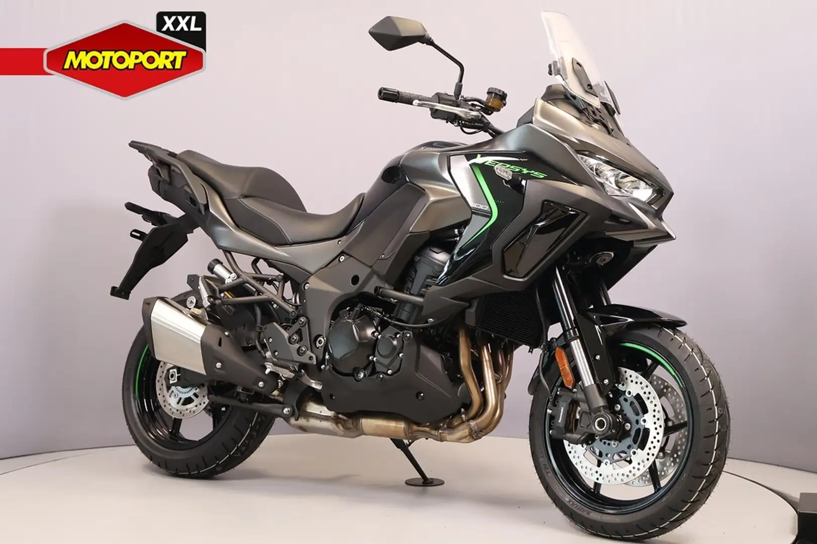 Kawasaki Versys 1100 Grijs - 2