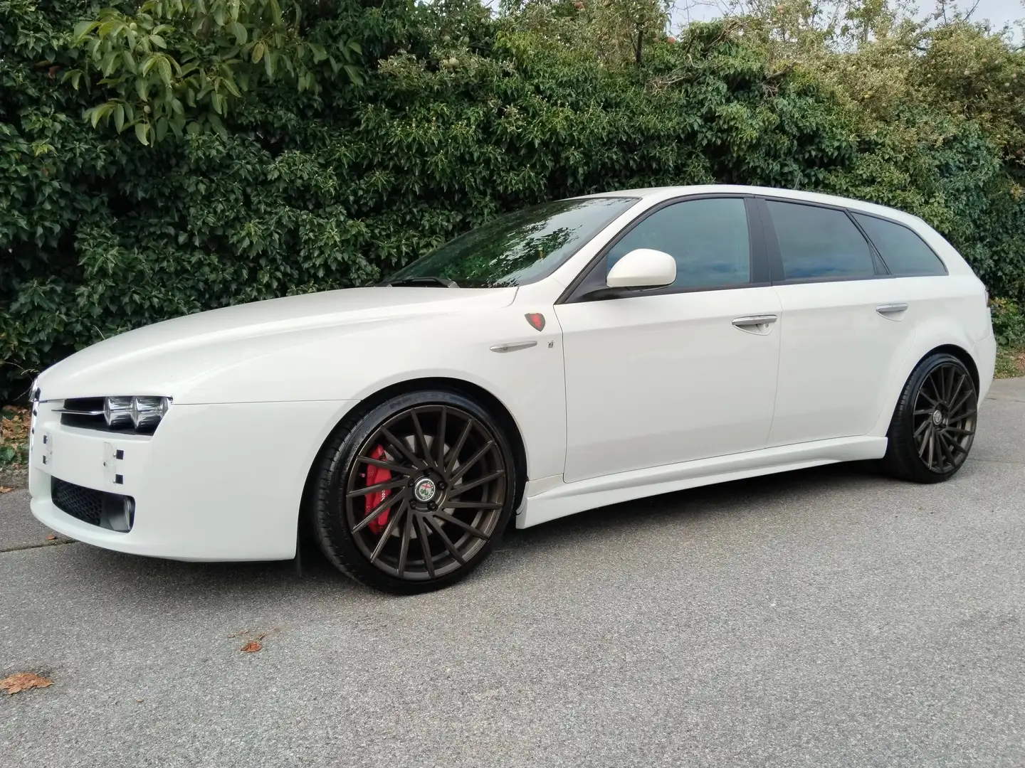 Alfa Romeo 159 Alfa 159 SW 1,9 JTDM 16V TI SuperSport SuperSport Weiß - 1