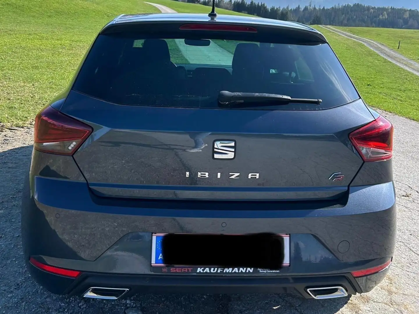 SEAT Ibiza IBIZA 1.0 ECO FR Grau - 2