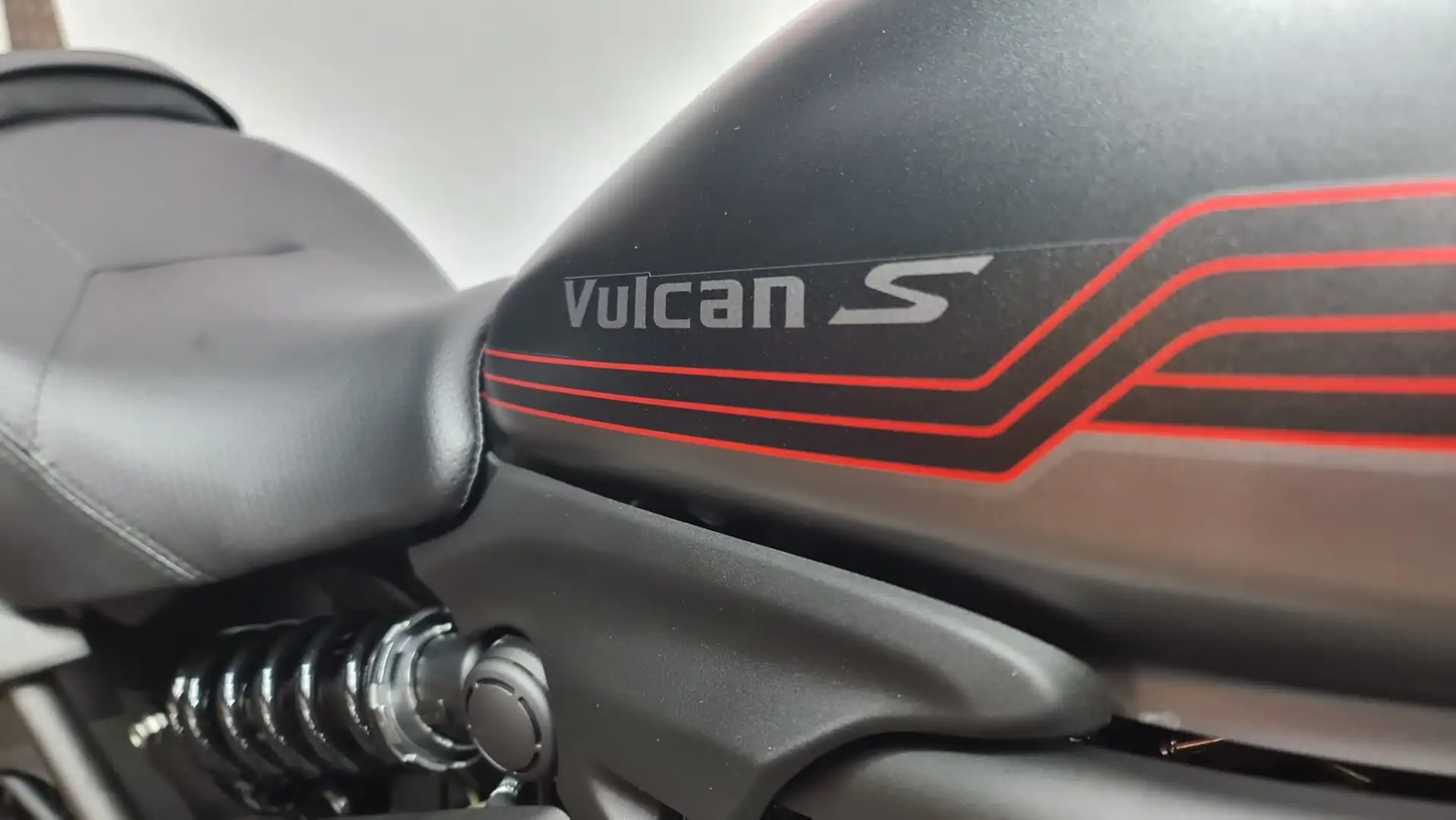 Kawasaki Vulcan S ***MOTODOC.BE*** Gris - 2