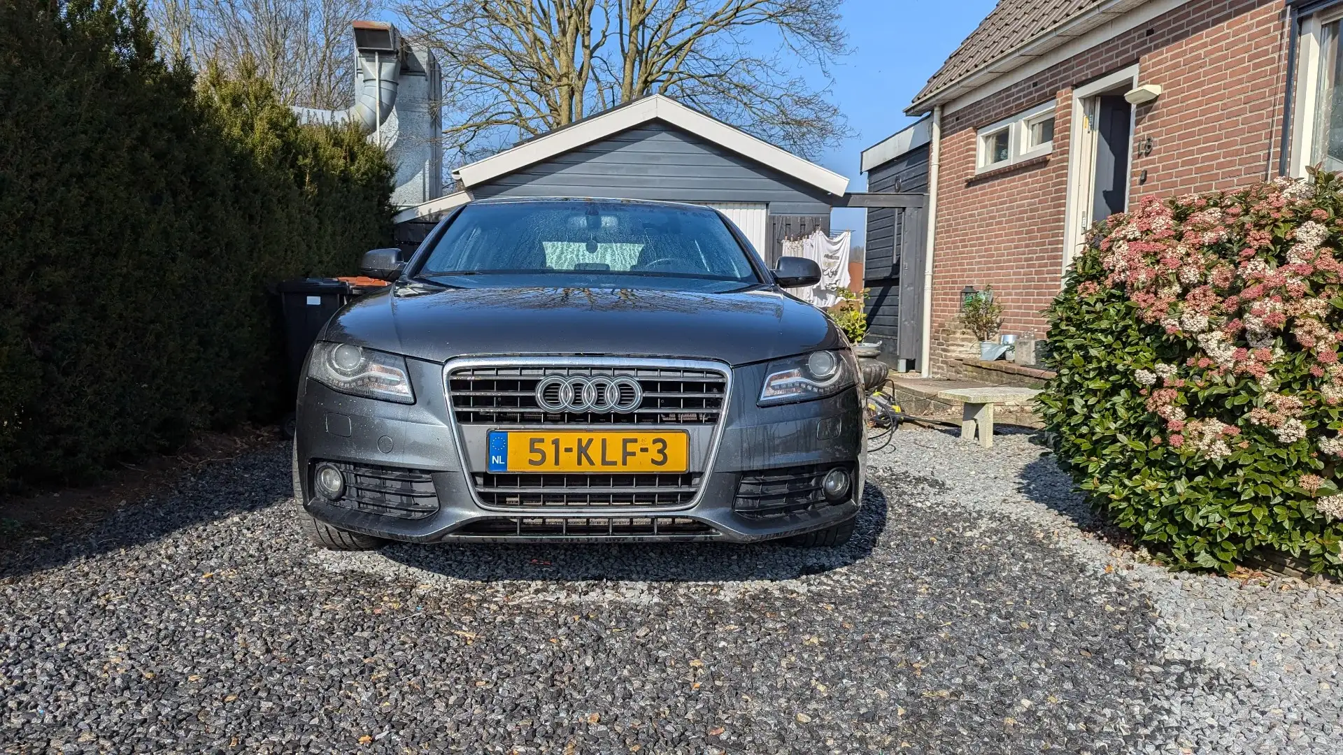 Audi A4 2.0 TFSI S edition LET OP ZIE BESCHRIJVING Grijs - 2