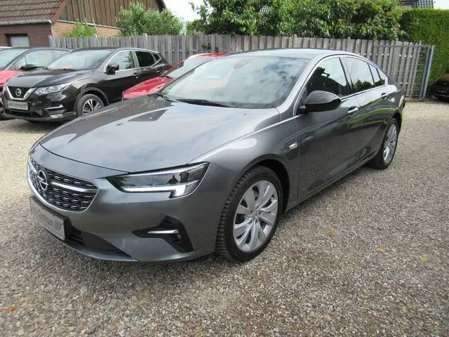 Opel Insignia Grand Sport 2.0 Elegance