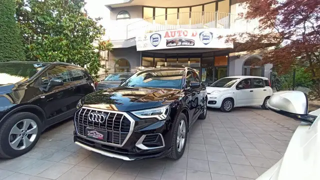 Audi Q3 2.0 TDI 150CV S tronic Sport