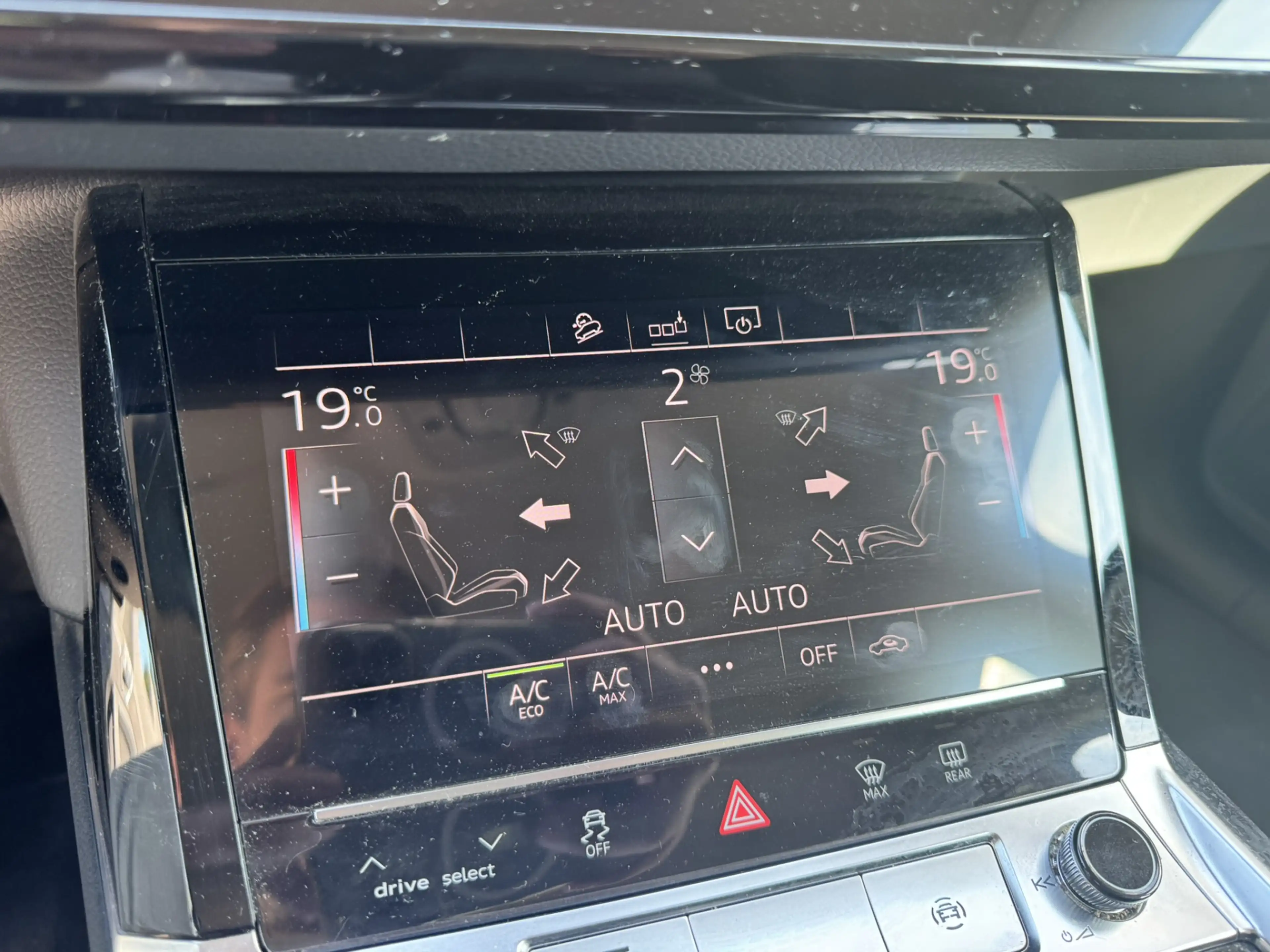 Audi e-tron e-tron 50 quattro Launch edition 71 kWh*Camera*Nav — photo 26