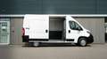 Peugeot Boxer 330 2.2 BlueHDi 140 L2H2 Premium | Navigatie | Hou Wit - thumbnail 3