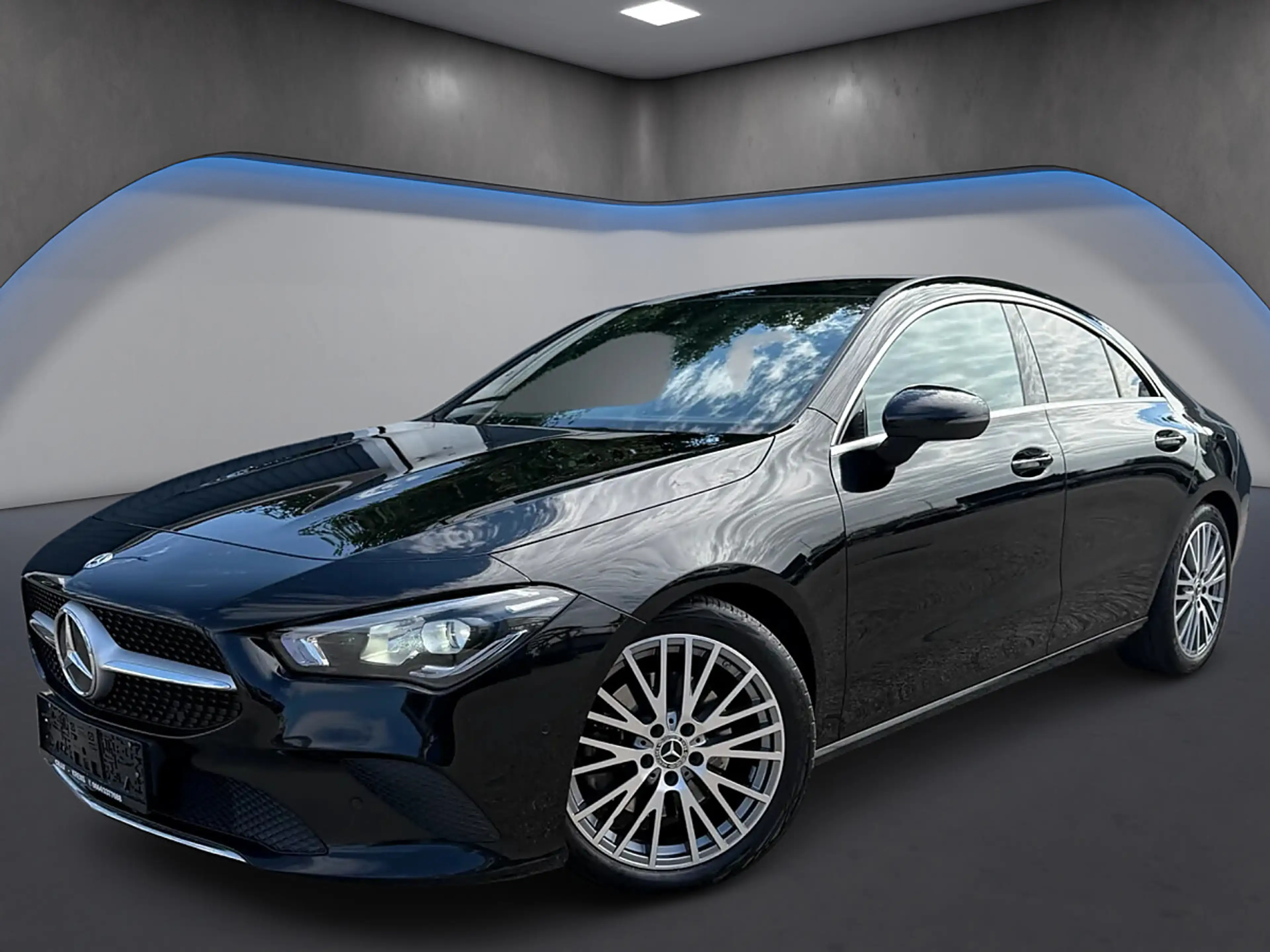 Mercedes-Benz CLA 220 d Aut. *Widescreen*Kamera*Led*Navi* — photo 2