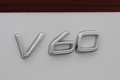 Volvo V60 T8 RECHARGE AWD R-DESIGN -PANO.DAK|BLIS|CAMERA|DAB Weiß - thumbnail 45