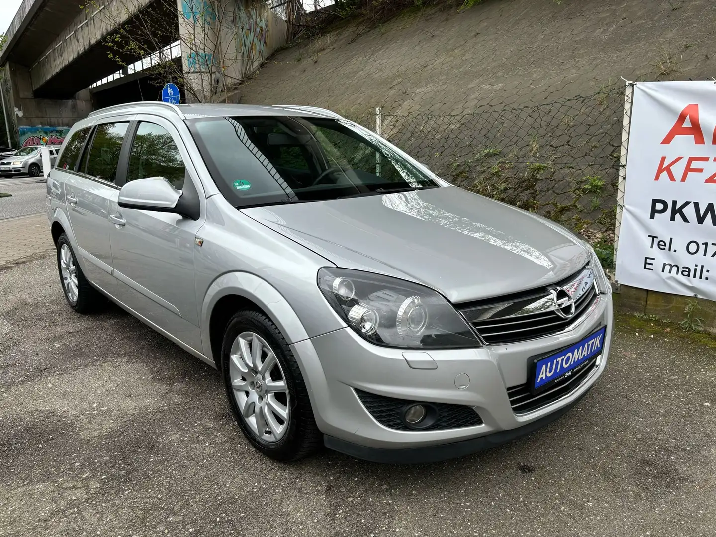 Opel Astra 1.9 CDTI Innovation Argent - 1
