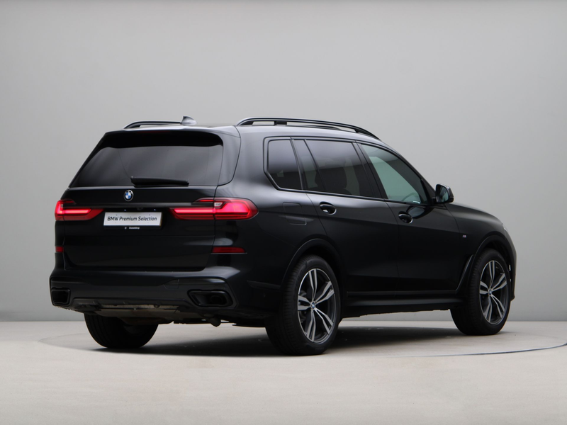 BMW X7 xDrive40i High Executive — photo 9