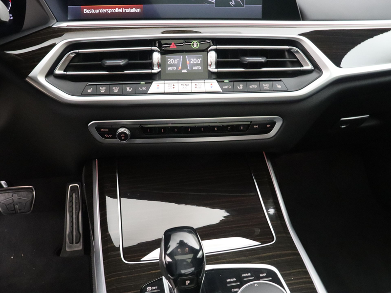 BMW X7 xDrive40i High Executive — photo 14