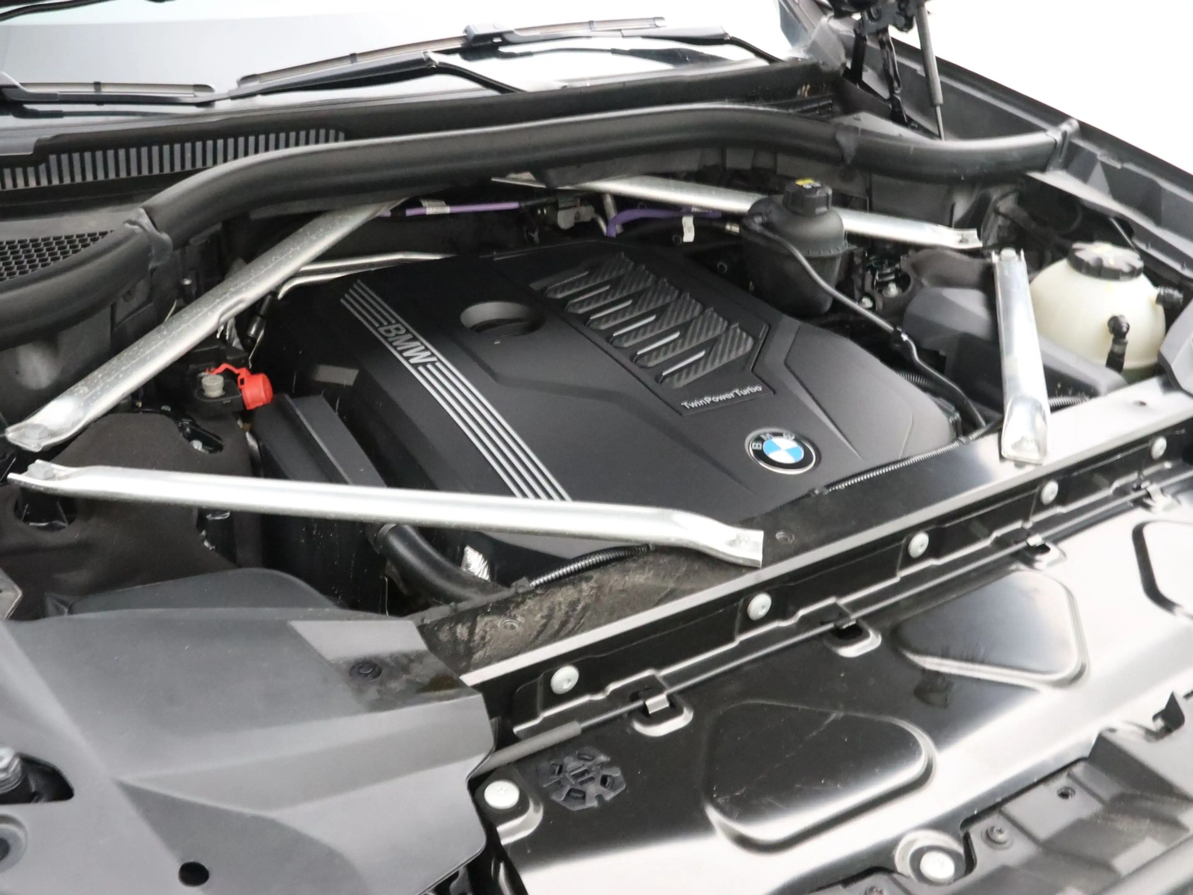 BMW X7 xDrive40i High Executive — photo 4