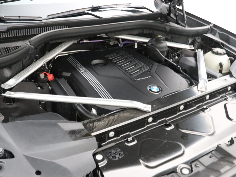 BMW X7 xDrive40i High Executive — photo 4