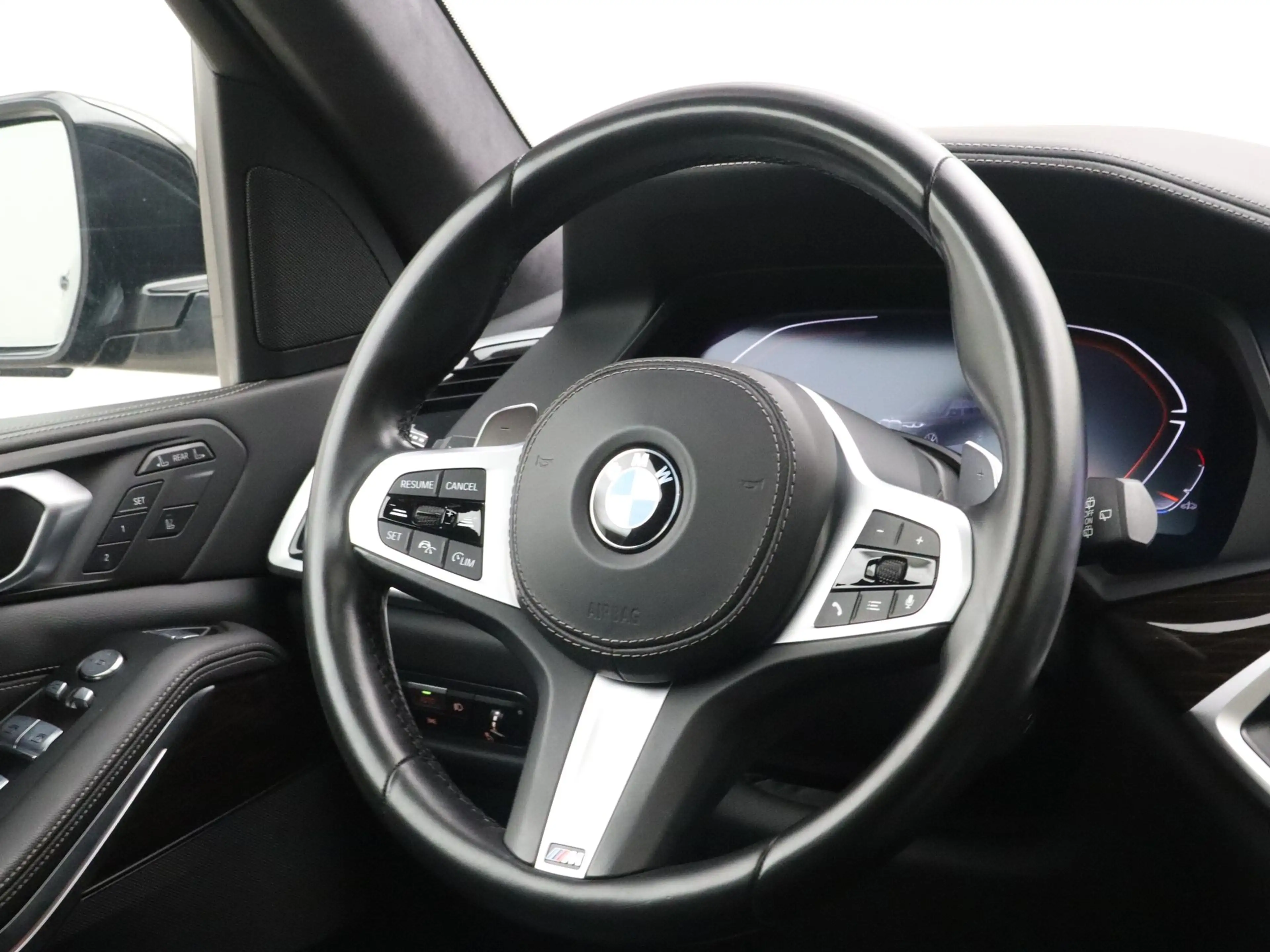 BMW X7 xDrive40i High Executive — photo 2