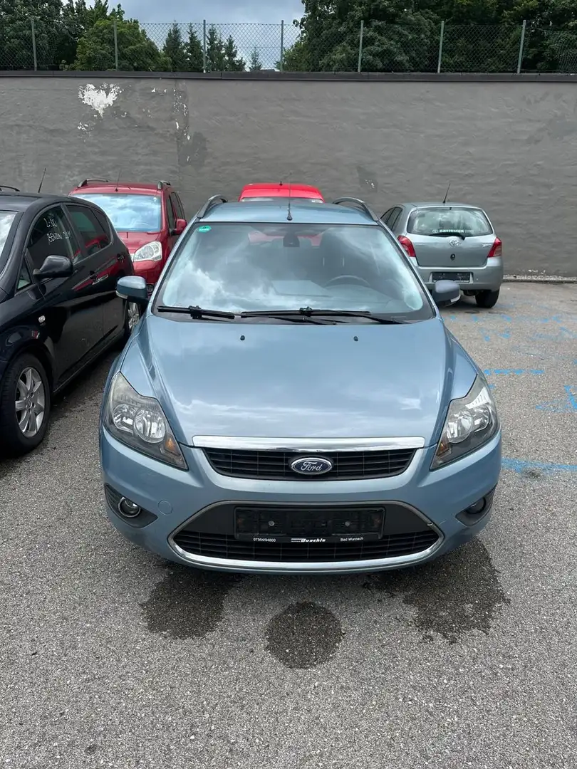 Ford Focus Turnier Titanium Silber - 1