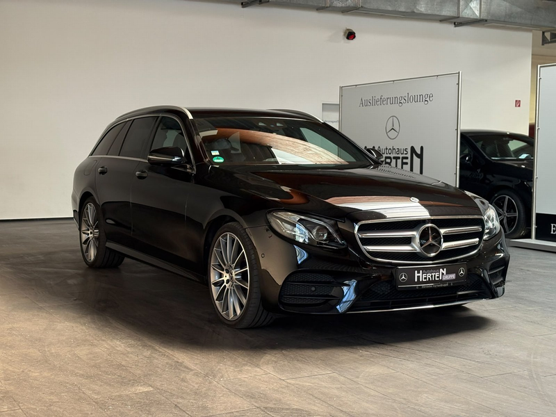 Mercedes-Benz E 400 T d AMG 4M+1HAND+360°+20ZOLL+AHK+BURMESTER — photo 5