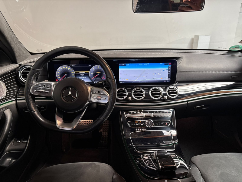 Mercedes-Benz E 400 T d AMG 4M+1HAND+360°+20ZOLL+AHK+BURMESTER — photo 7