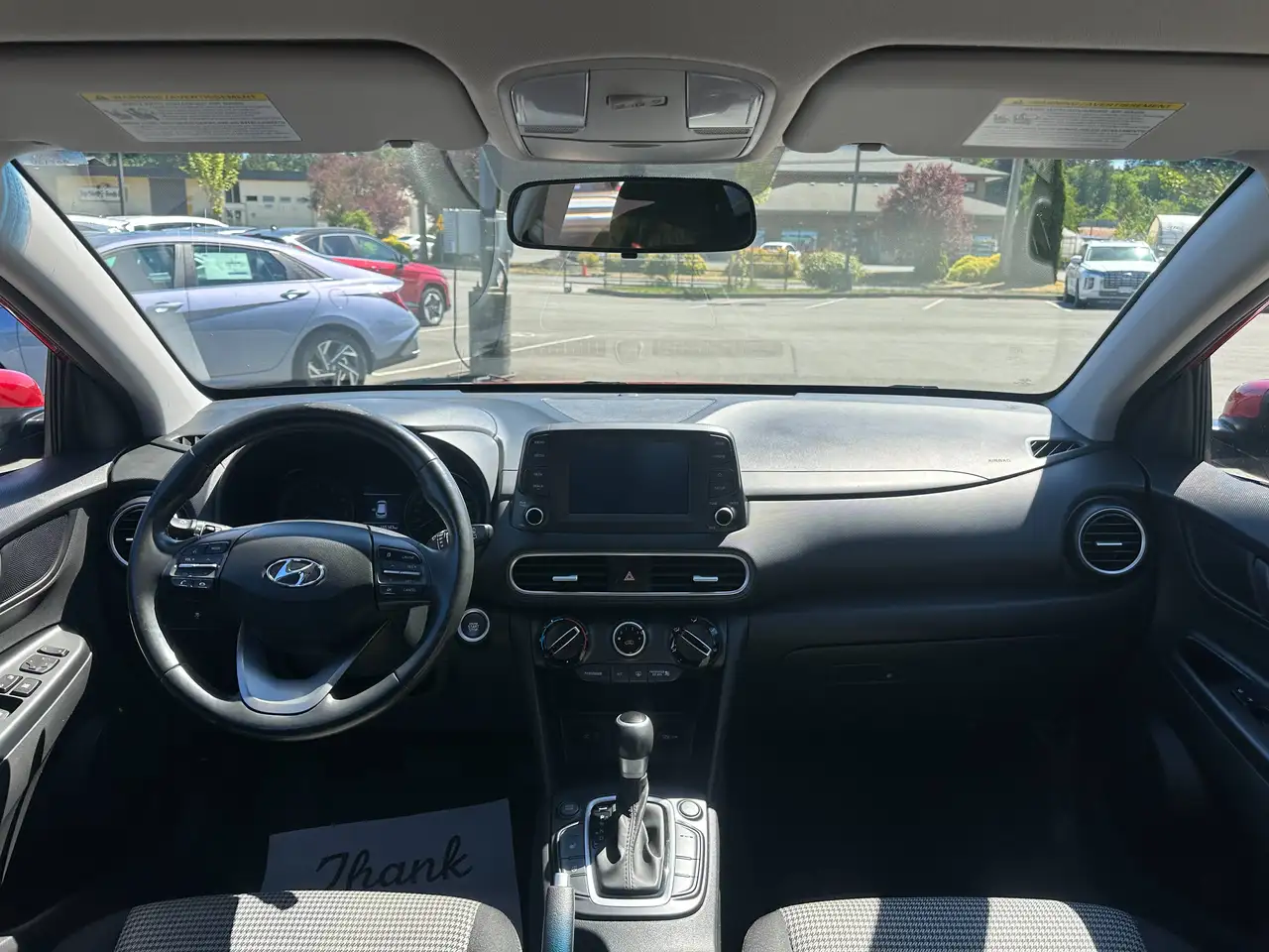 Hyundai KONA снимка Hyundai KONA