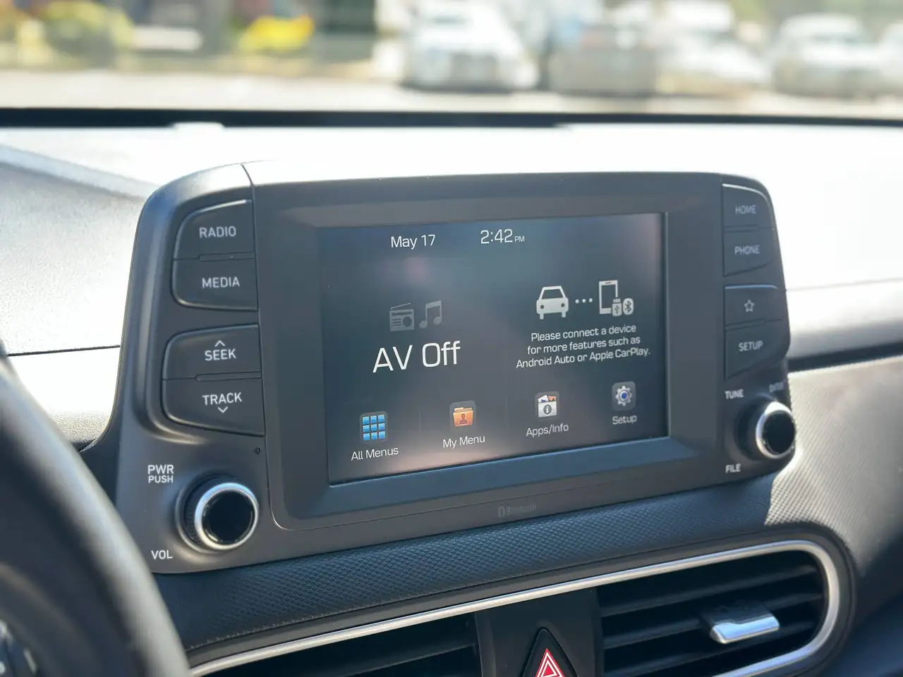 Hyundai KONA снимка Hyundai KONA