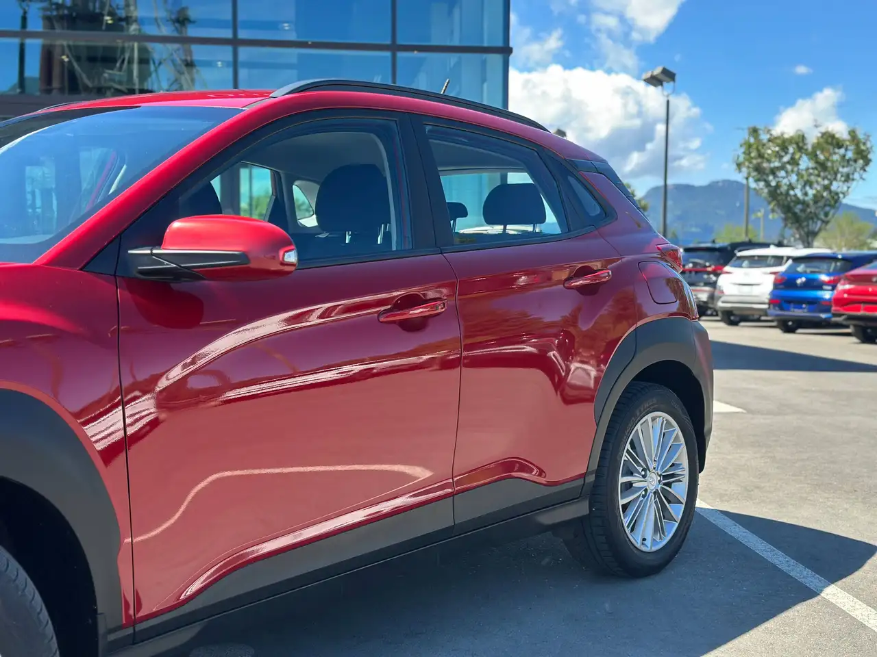 Hyundai KONA снимка Hyundai KONA