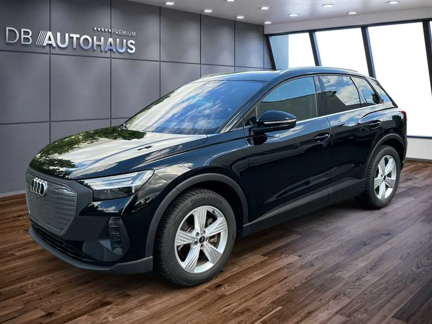 Audi Q4 e-tron 45 quattro Zwart - 1