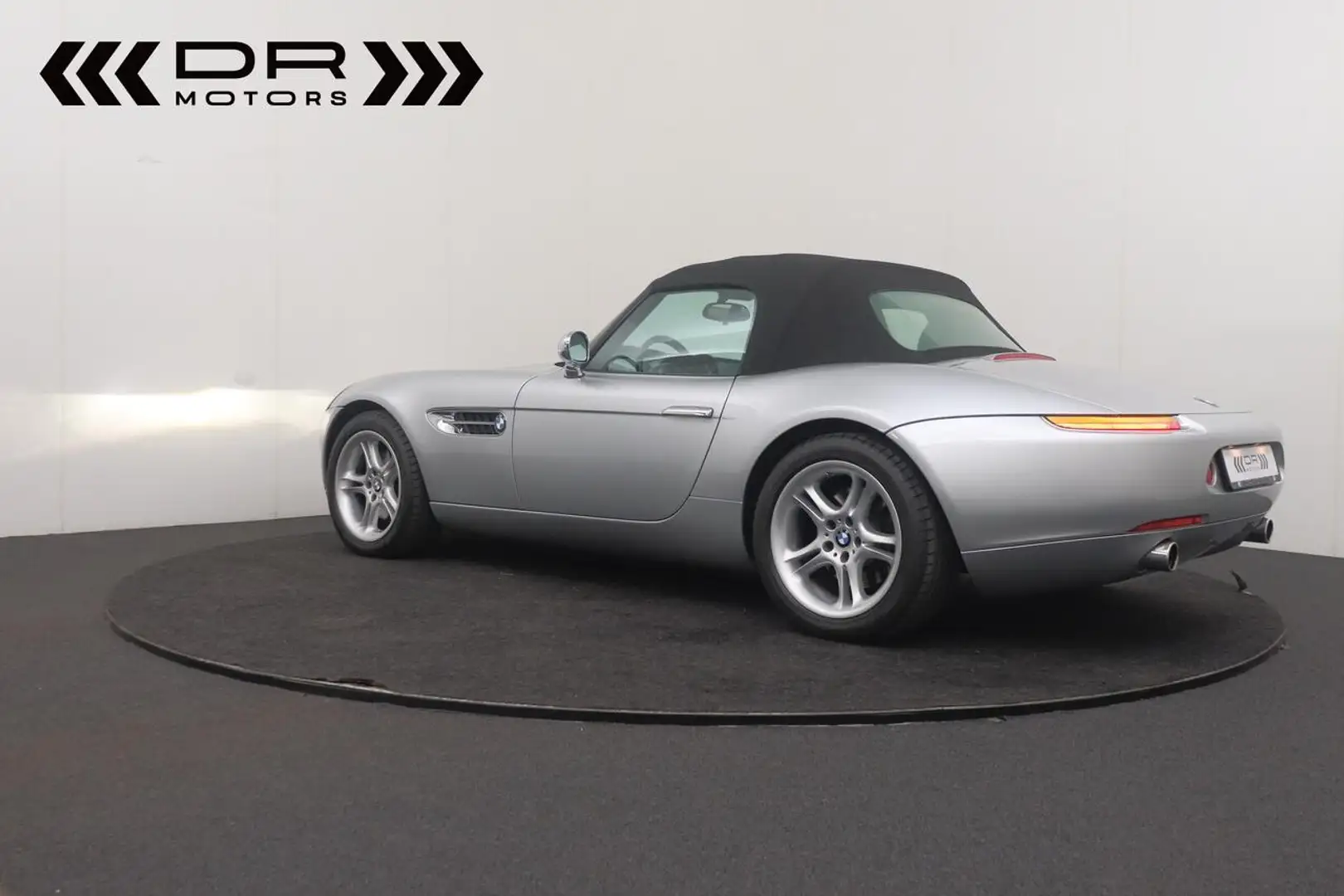 BMW Z8 4.9 V8 BMW PERFORMANCE PACKAGE - FIRST OWNER!! ... Ezüst - 2
